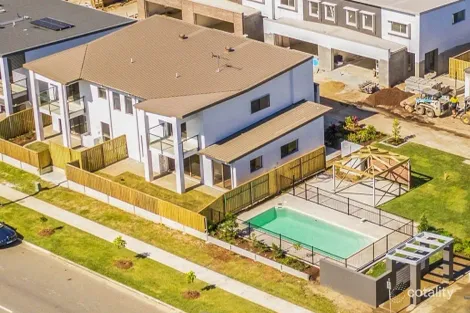 8/5 Kinsellas Rd W, Mango Hill, QLD 4509