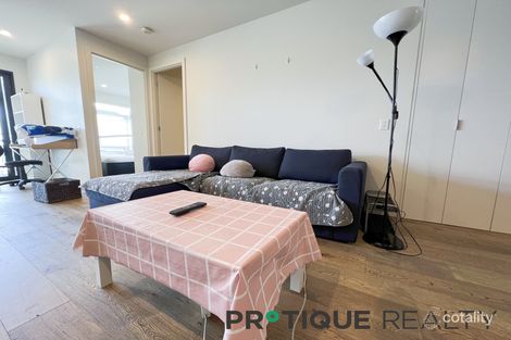 211/112 Mimosa Rd, Carnegie, VIC 3163