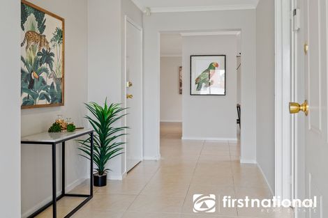 Property photo of 48 Bateman Grove Hampton Park VIC 3976