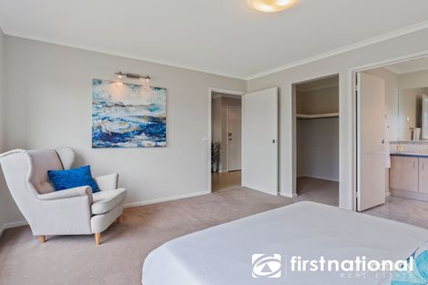 Property photo of 48 Bateman Grove Hampton Park VIC 3976
