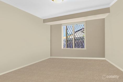 Property photo of 39 Mossman Way Sandstone Point QLD 4511