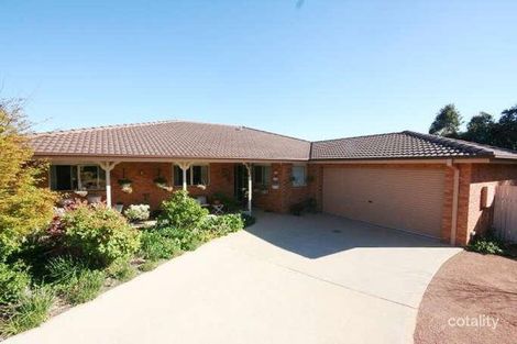 Property photo of 14 Elouera Court Jerrabomberra NSW 2619