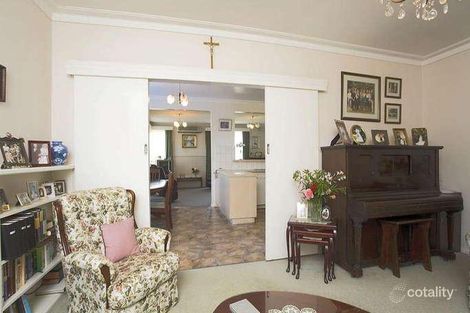 Property photo of 63 Orange Grove Bayswater VIC 3153