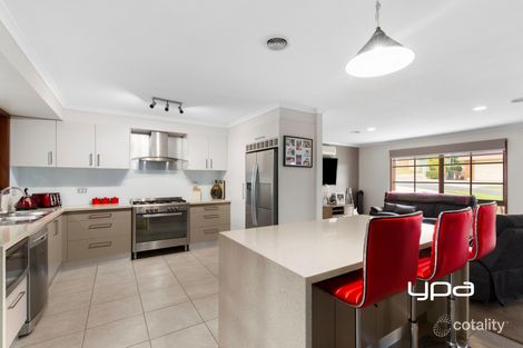 Property photo of 1 Hill Grove Sunbury VIC 3429
