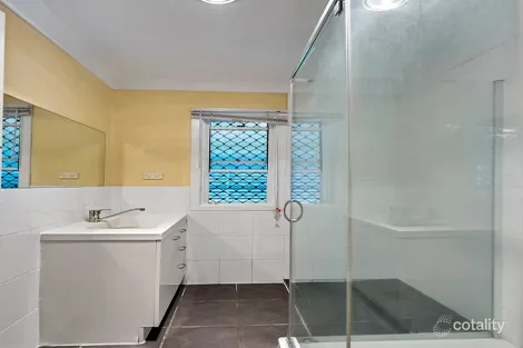 Property photo of 245 Rockonia Road Koongal QLD 4701
