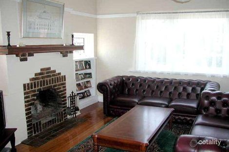 Property photo of 21 Hillcrest Road Glen Iris VIC 3146