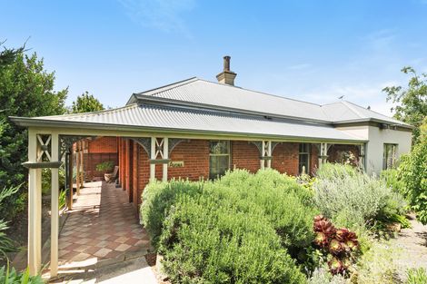 1 LITTLE RYRIE ST, GEELONG, VIC 3220