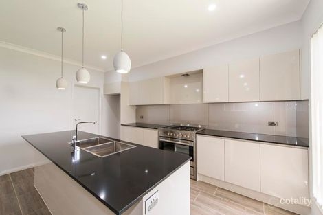 Property photo of 18 Galloway Road Glenmore Park NSW 2745