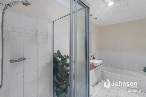 Property photo of 29/100 Racecourse Drive Bundall QLD 4217