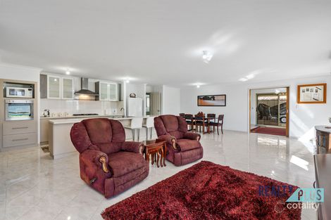 Property photo of 26 Parkland Drive Warnbro WA 6169