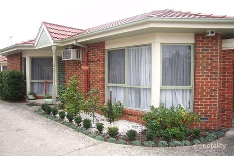 Property photo of 2/11 Meadow Grove Deepdene VIC 3103
