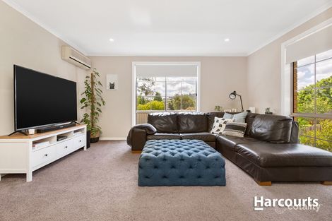 Property photo of 1/5 Emerald Court Narre Warren VIC 3805