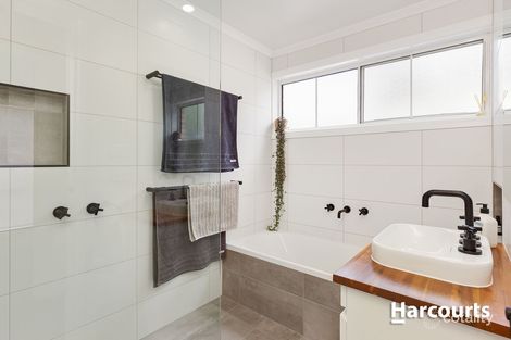 Property photo of 1/5 Emerald Court Narre Warren VIC 3805