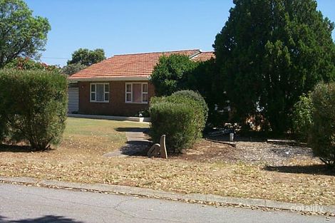 12 Lefroy Rd, Mount Nasura, WA 6112