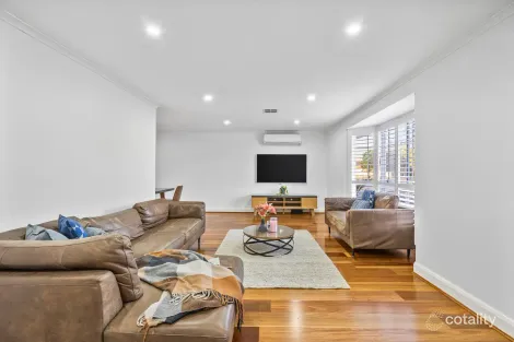 Property photo of 5 Trident Close Keilor Downs VIC 3038