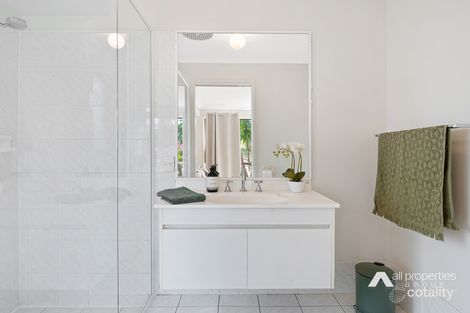 Property photo of 5 Windflower Place Springfield QLD 4300