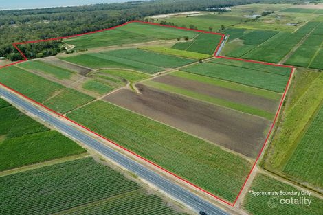 2 Moore Park Rd, Moore Park Beach, QLD 4670