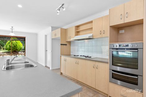 Property photo of 8 Conway Court Highton VIC 3216