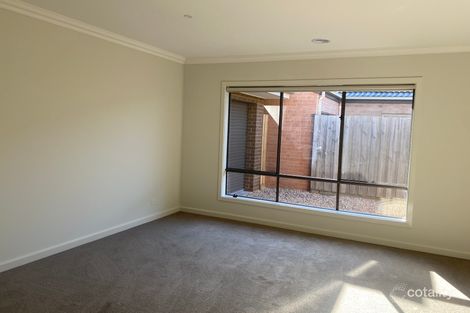 Property photo of 34 Heather Grove Cranbourne East VIC 3977