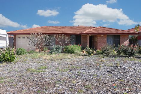 11 Swanley St, Marangaroo, WA 6064