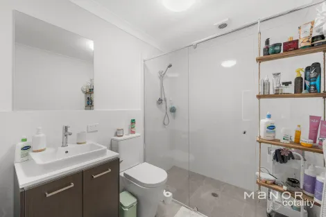 Property photo of 12 Calamvale Glade Riverstone NSW 2765