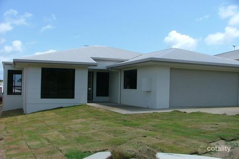 34 Village Cct, Eimeo, QLD 4740