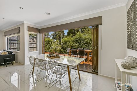 Property photo of 16 Kensei Place Sandhurst VIC 3977