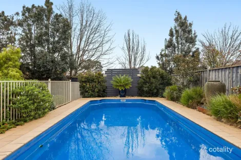 Property photo of 4 Emperor Road Berwick VIC 3806