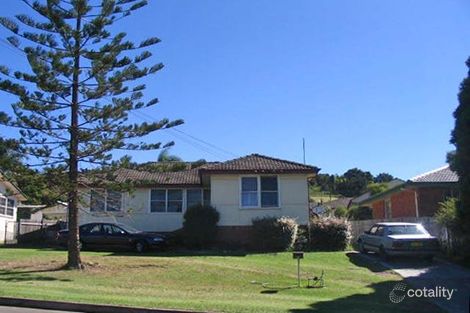 4 Mealing Ave, Mount Warrigal, NSW 2528