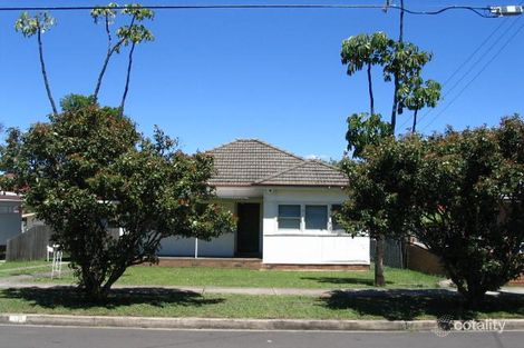 18 Blackwood Rd, Merrylands, NSW 2160