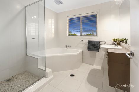 Property photo of 12 Dunbarton Avenue Bundall QLD 4217