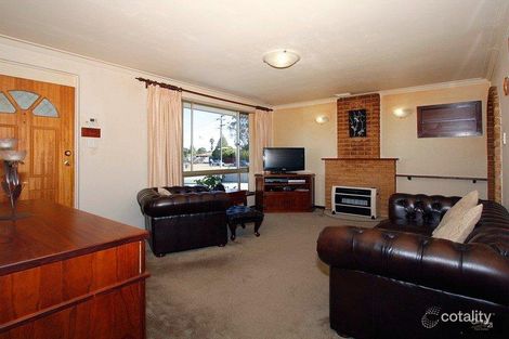 Property photo of 68 Lowanna Way Armadale WA 6112
