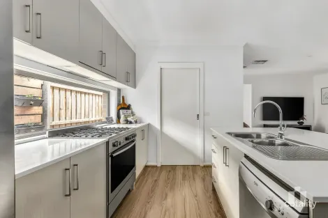 Property photo of 9 Innovation Road Doreen VIC 3754