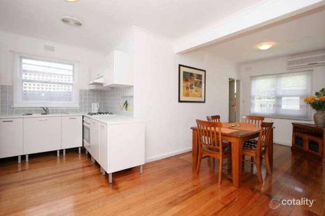 Property photo of 33 Arundel Avenue Reservoir VIC 3073