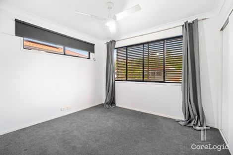 Property photo of 19 Estate Place Holland Park West QLD 4121