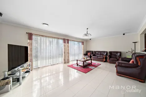 Property photo of 11 Bowdon Street Stanhope Gardens NSW 2768