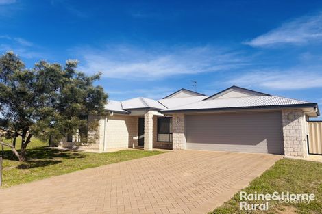 94 Taylor St, Roma, QLD 4455