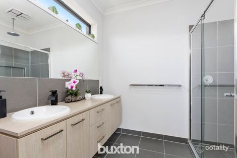 Property photo of 43 Pickworth Drive Leopold VIC 3224