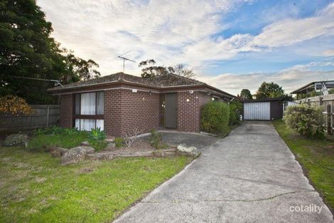 13 Clairmont Ave, Cranbourne, VIC 3977