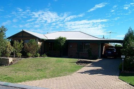30 Canterbury Cir, Currambine, WA 6028