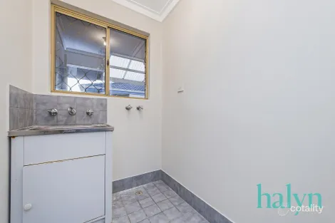 Property photo of 2/14 Hubert Road Maylands WA 6051