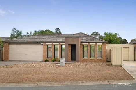 3 Glencroft Tce, Melton West, VIC 3337