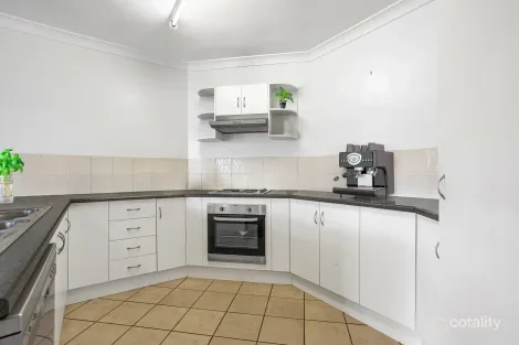 Property photo of 28 Templar Crescent Bentley Park QLD 4869