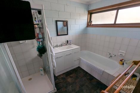 Property photo of 48 Duncan Drive Pakenham VIC 3810