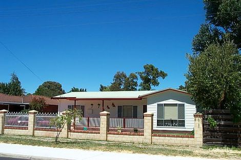 135 Wheatley St, Gosnells, WA 6110