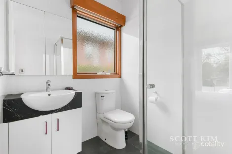 Property photo of 1/9 Darbyshire Road Mount Waverley VIC 3149