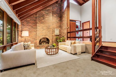 Property photo of 25 Valley Road Research VIC 3095