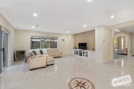 Property photo of 12 Jamieson Way Berwick VIC 3806