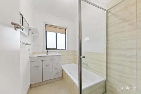 Property photo of 139A Grieve Parade Altona VIC 3018