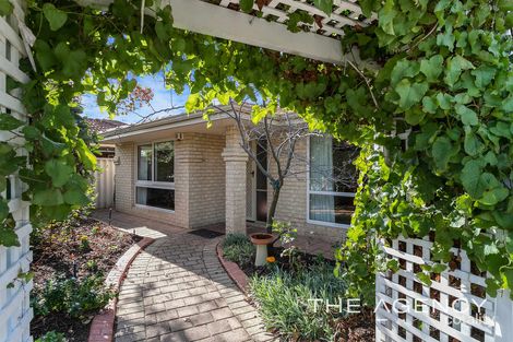 Property photo of 2 Armitage Close South Guildford WA 6055